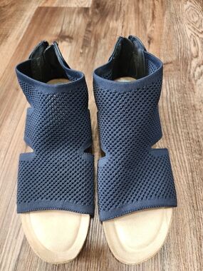 BareTraps Navy Knit Open-Toe Sandals